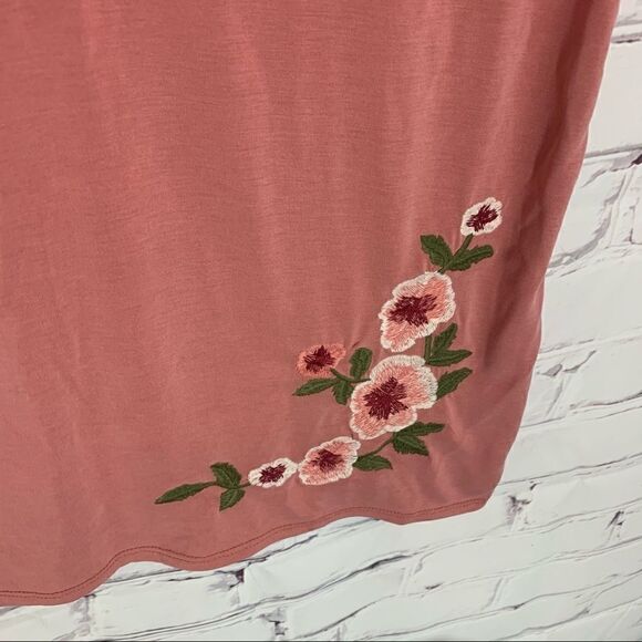 Alya small top  - Picture 3 of 4